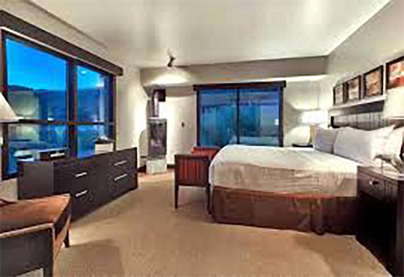 Main & Sky Villa Park City Eksteriør bilde